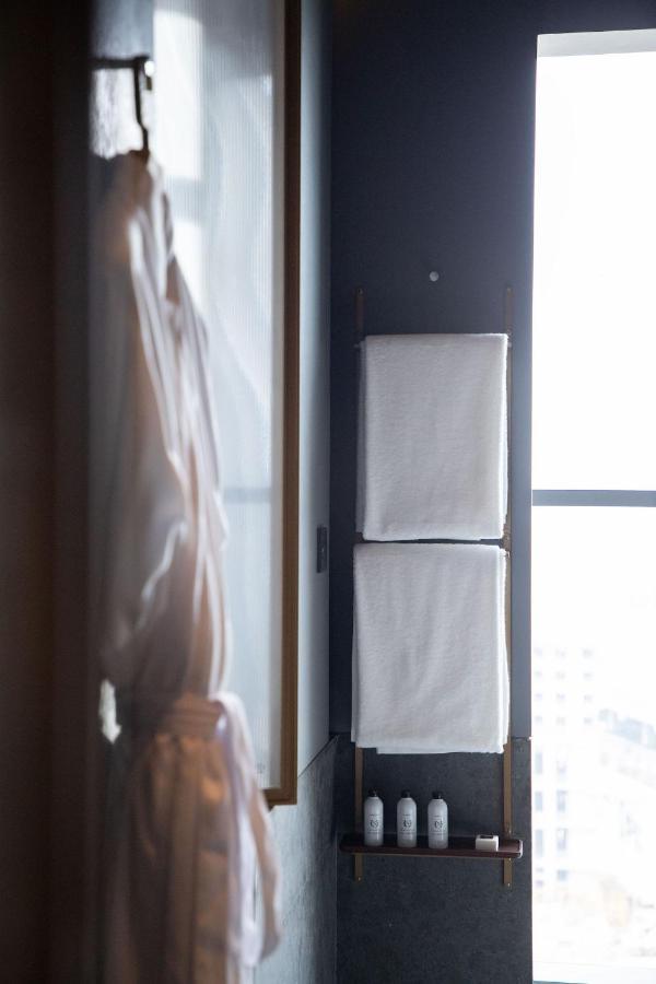 Khách sạn Artyzen New Bund 31 Qiantan 5*