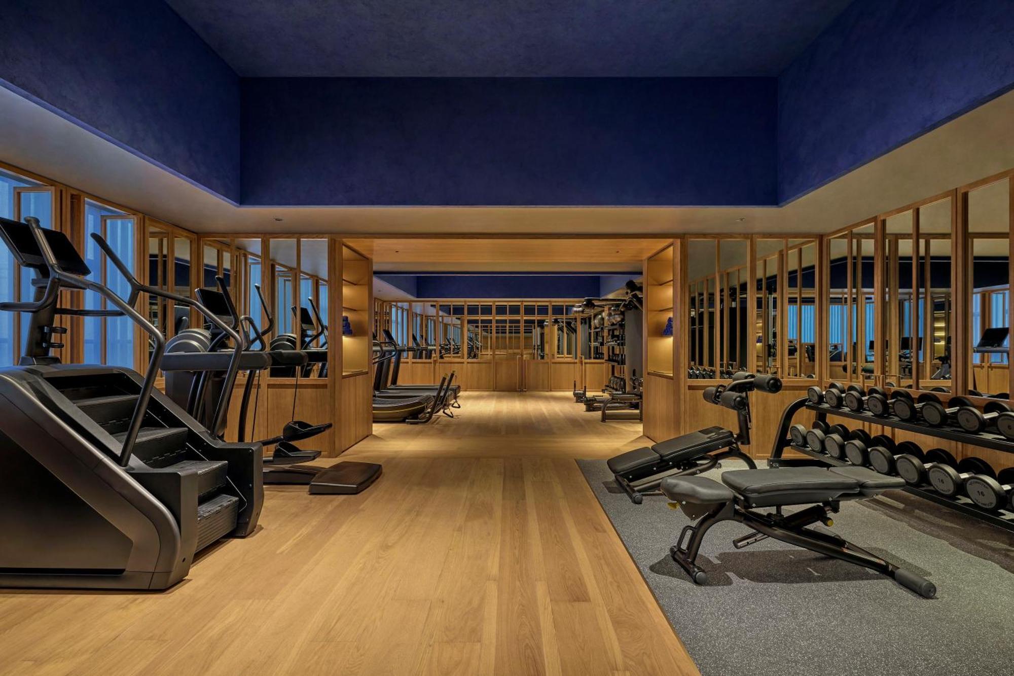 Khách sạn Artyzen New Bund 31 Qiantan 5*